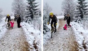 Un cycliste donne un coup de genou à une petite fille de 5 ans