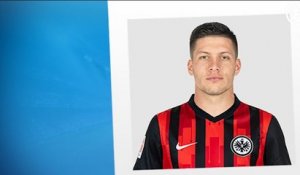OFFICIEL : Luka Jović retourne à Francfort en prêt !