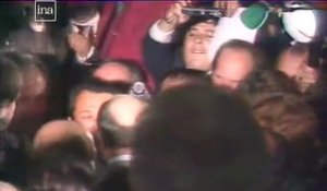 François Mitterrand et Michel Rocard en meeting à Grenoble à trois semaines du premier tour de la Présidentielle de 1981.