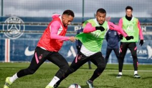 Replay : L'entraînement veille de Marseille - Paris Saint-Germain