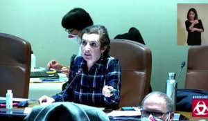 Claudine Bichet présente le rapport d'orientations budgétaire
