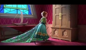 Extrait du film La Reine des Neiges Une Fête Givrée - Elsa et Anna chantent "Un Grand Jour"