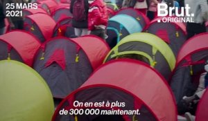 À Paris, un nouveau camp de réfugiés installé sur la place de la République