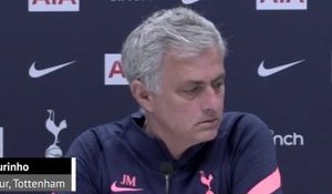 Décès - Mourinho stoppe sa conférence de presse pour rendre hommage au Prince Philip