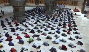 Deuxième ramadan en pleine crise sanitaire : les restrictions varient selon les pays
