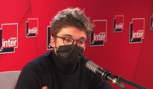 Raphaël Llorca : "Chez Emmanuel Macron, les médias sont conçus comme des corps intermédiaires qu'il faudrait disrupter pour s'adresser directement à la population"