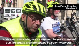 Des handicapés montent à Paris pour dénoncer leur précarité