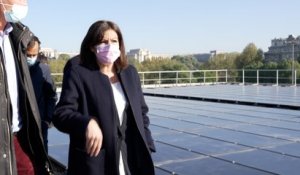 Anne Hidalgo inaugure une ferme de panneaux photovoltaïques : « 40 foyers parisiens seront alimentés de cette manière »
