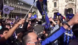 Des milliers de supporters fêtent le titre de l'Inter