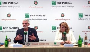 Roland-Garros 2022 - Amélie Mauresmo et Gilles Moretton, le bilan des "chiffres records" : "On va passer les 300 millions d'euros de chiffre d'affaire sur ce Roland-Garros 2022"