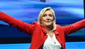 Mélenchon s’en prend à la police, Marine Le Pen élue au premier tour… Voici la minute récap de la journée !