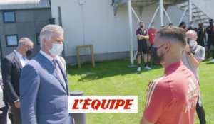 Le roi Philippe rend visite aux Diables rouges - Foot - Euro 2020 - Belgique