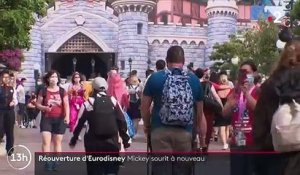 Disneyland Paris : la réouverture du parc réjouit les visiteurs