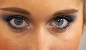 Zum Nachschminken: Party-Make-up für blaue Augen