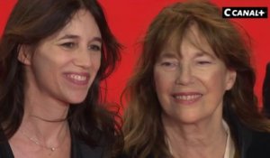 L'équipe du film "Jane Par Charlotte" avec Jane Birkin et Charlotte Gainsbourg - Cannes 2021