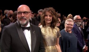 Standing ovation pour l'équipe du film 'Aline' - Cannes 2021
