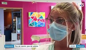 Vaccination obligatoire des soignants : l'annonce de Macron divise