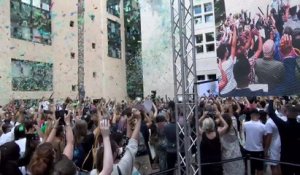 Bac : Les lycéens d'Aix-Marseille fêtent leur mention Très Bien