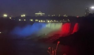 14-Juillet: les Chutes du Niagara illuminées aux couleurs de la France