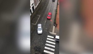 Inondations en Belgique: le bourgmestre de Liège appelle les habitants à "quitter le centre-ville"