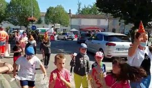 19e étape du Tour de France 2021 en Gironde : le défilé des vélos fleuris à Villandraut