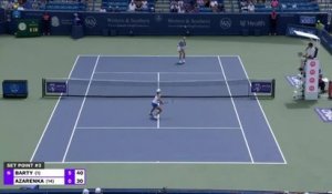 Cincinnati - Barty inflige à Azarenka sa pire défaite depuis 2007