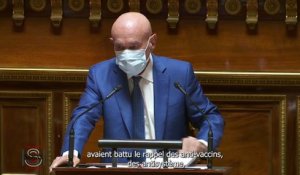 Anti-vax en Outre-Mer : Claude Malhuret s'exprime