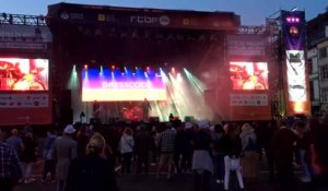 Fêtes de Wallonie à Namur : Dresscode ouvre les concerts place st Aubain