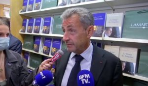 Nicolas Sarkozy: Les États-Unis "pensent avoir gagné sur un contrat, mais ils ont beaucoup perdu sur le long terme"