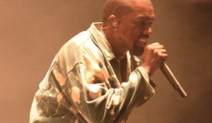 Kanye West supprime la voix de Chris Brown de "Donda"