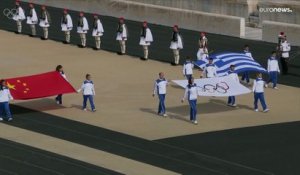 JO-2022 de Pékin : la flamme olympique transmise aux organisateurs, nouvel appel au boycott