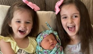 Ces trois filles de la même famille, ni triplées ni jumelles, sont toutes nées le 25 août