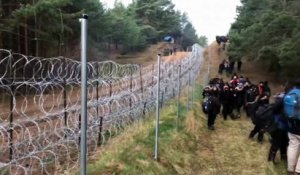 Crise migratoire à la frontière entre Bélarus et Pologne : quel est le rôle du Kremlin ?