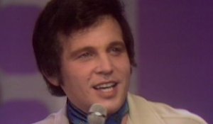 Bobby Vinton - Baby Take Me In Your Arms