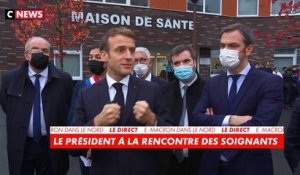 Emmanuel Macron : «Vaccinez-vous si vous voulez les aider !»