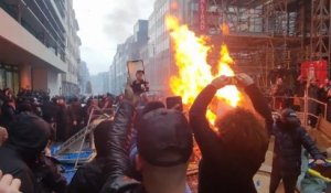 Violences lors de la marche contre les mesures sanitaires à Bruxelles