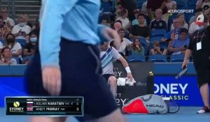 Karatsev frustre Murray en finale : les temps forts de sa victoire en vidéo