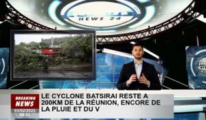 Cyclone Batsirai à 200 km de la Réunion, il pleut toujours, v