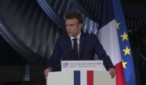Emmanuel Macron présente à Belfort des chantiers pour "reprendre en main notre destin énergétique et donc industriel"