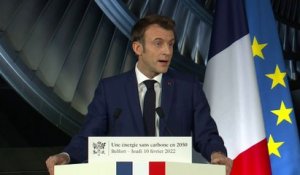 Emmanuel Macron veut "prolonger tous les réacteurs nucléaires qui peuvent l'être"