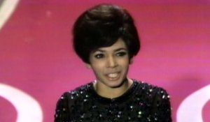 Shirley Bassey - Don't Rain On My Parade