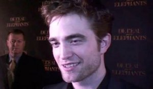 L’acteur Robert Pattinson fidèle à Kristen Stewart n’a pas voulu nous embrasser !