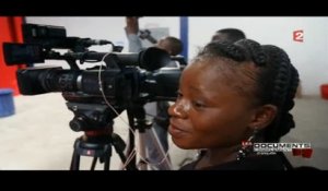 Journaliste guinéenne d'i>Télé interrogée