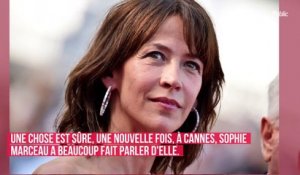 Cannes 2021 : une photo montrant Sophie Marceau mettant la main aux fesses d'un célèbre réalisateur fait le buzz : est-elle allée trop loin ?