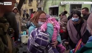 Guerre en Ukraine: La femme enceinte évacuée sur une civière après le bombardement de la maternité de Marioupol et son bébé sont décédés