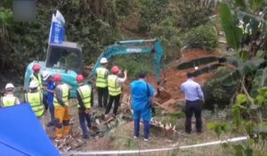 Crash de China Eastern Airlines: les recherches se poursuivent au milieu des débris sur le site de la catastrophe