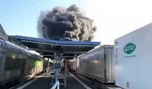 Incendie d'un train de fret en gare de Valenciennes