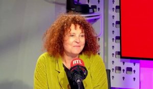 Valérie Mairesse "Bombe anatomique" au théâtre !