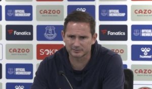 35e j. - Lampard remercie Pickford et le public, "le 12e Homme"