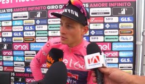 Giro - Van der Poel : "Heureux de garder le maillot pour un jour de plus"